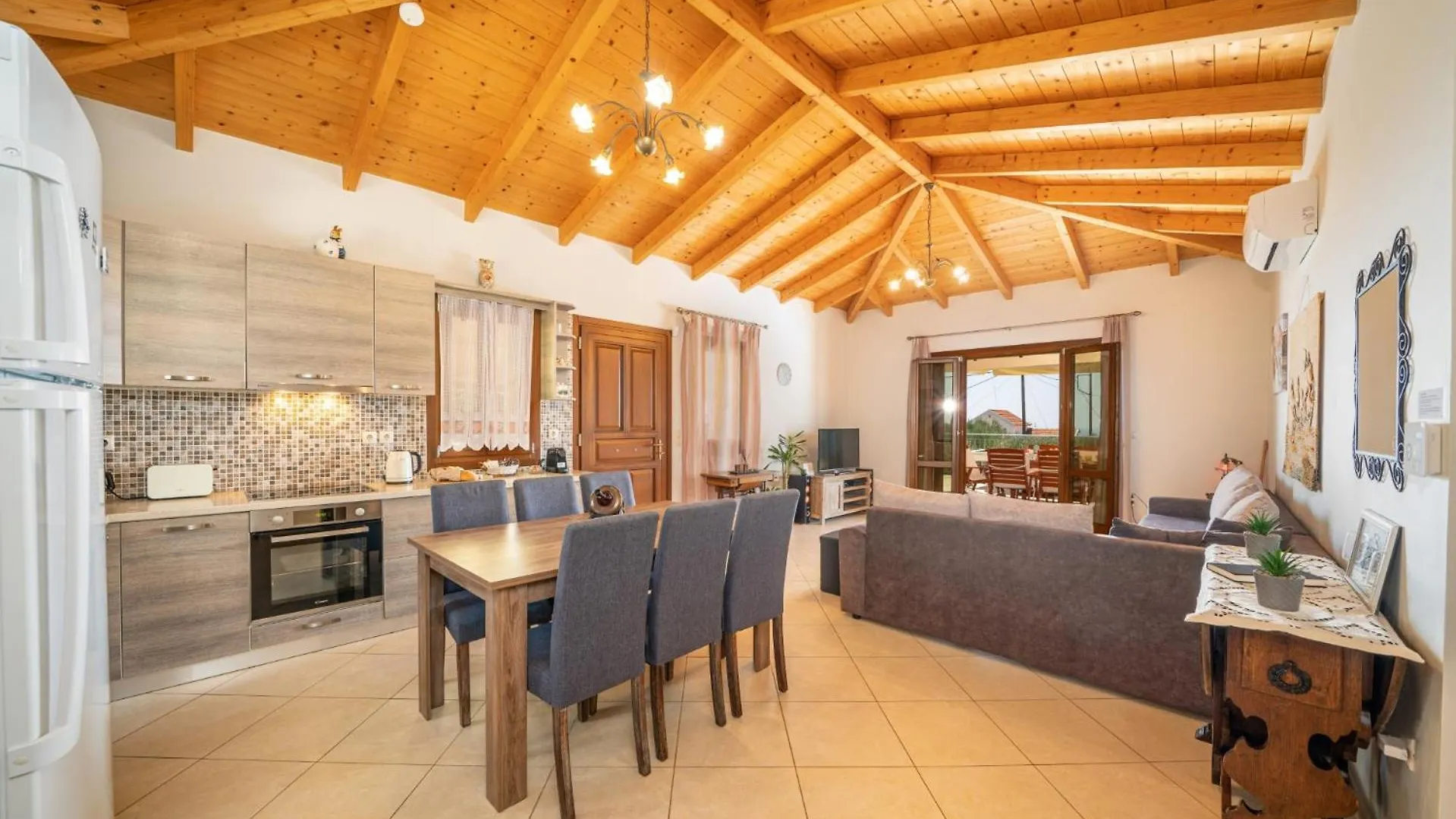 Villa Annita By Villa Plus Tzamarelata اليونان